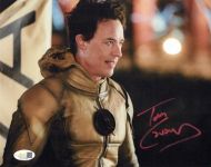 Tom Cavanagh - THE FLASH - JSA - (Earn 6 reward points on this item worth $1.50)