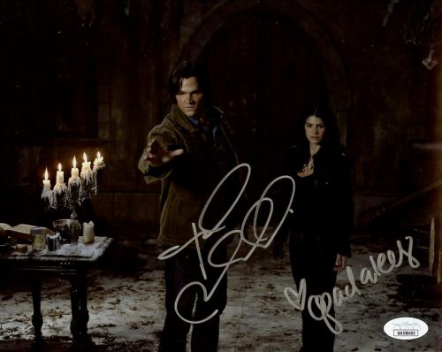 Jared Padalecki / Genevieve Padalecki from the TV series WALKER