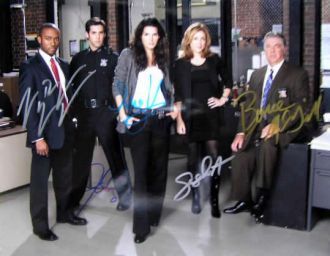 Rizzoli & Isles 11x14