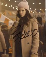 Elizabeth Tulloch from the TV series SUPERMAN AND LOIS - (Earn 6 reward points on this item worth $1.50)