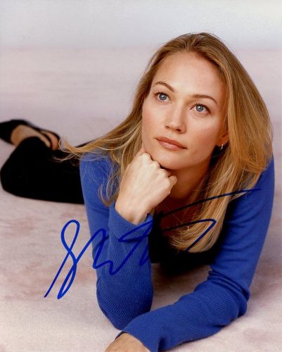 Sarah Wynter